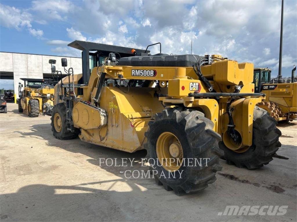 CAT RM500B Asfaltutleggere