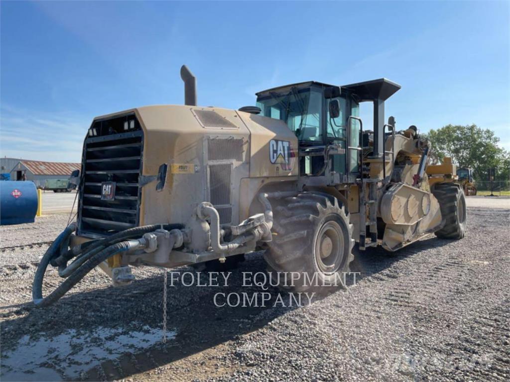 CAT RM500B Asfaltutleggere