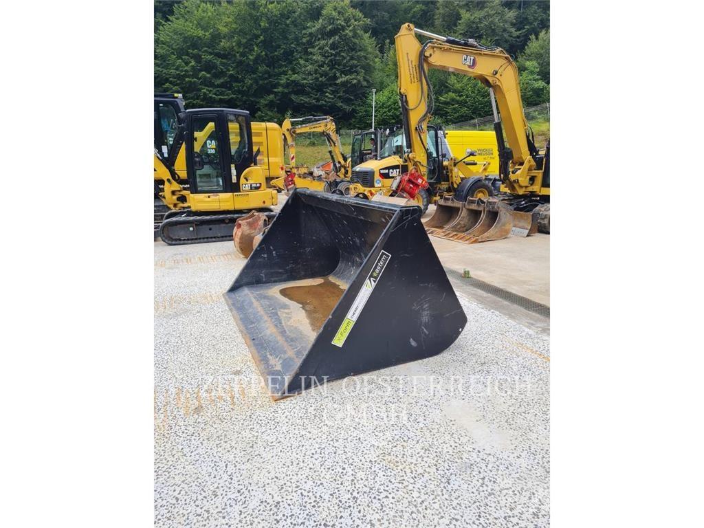 CAT TH 414 Teleskoplastere