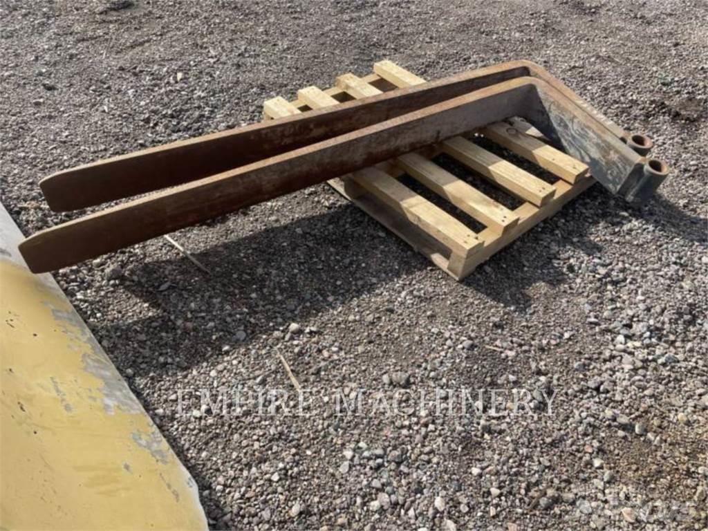 CAT TH-72TINE Pallegafler