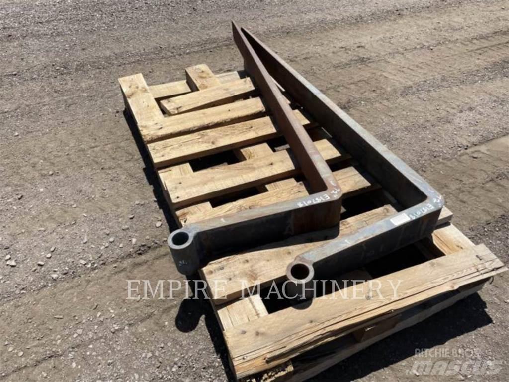 CAT TH TNS72 Pallegafler