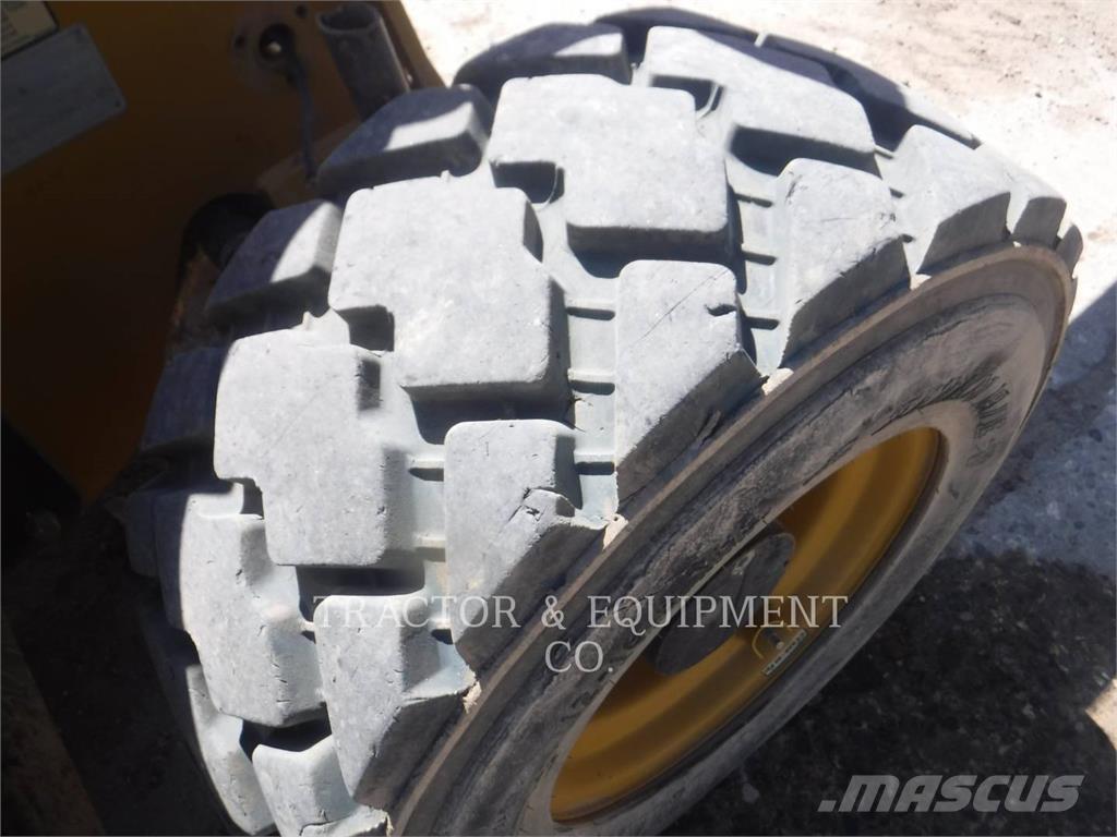 CAT TH255 Teleskoplastere