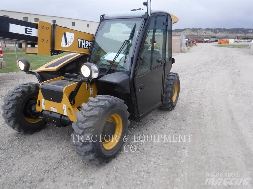 CAT TH255C Teleskoplastere