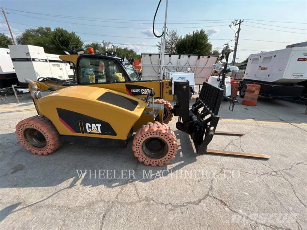 CAT TH255C CB Teleskoplastere