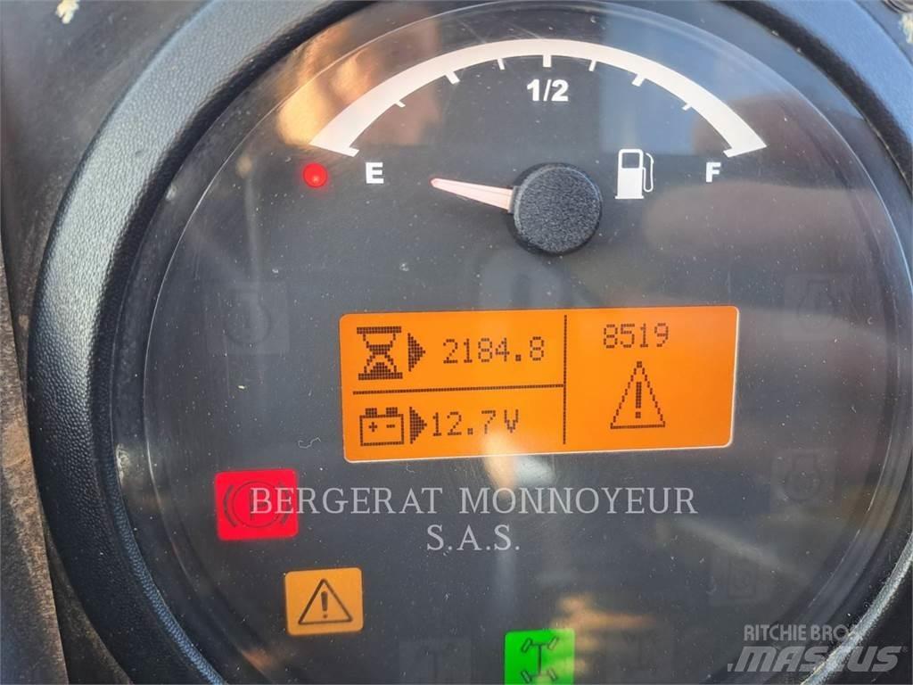 CAT TH417D Teleskoplastere