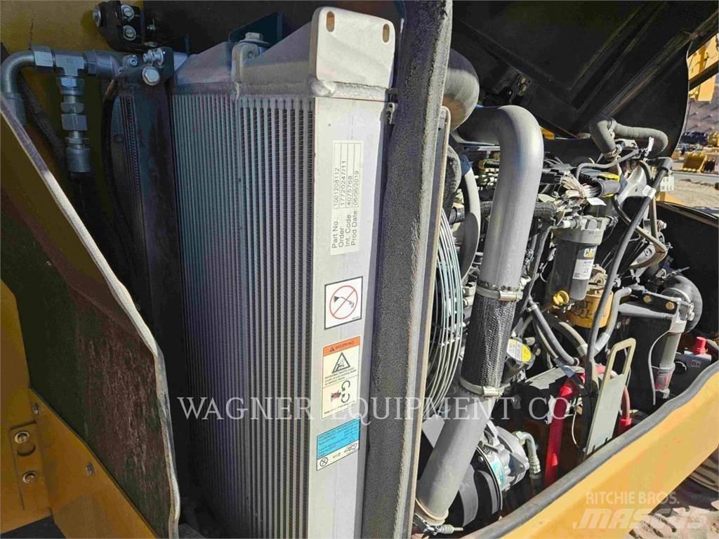 CAT TH514D Teleskoplastere