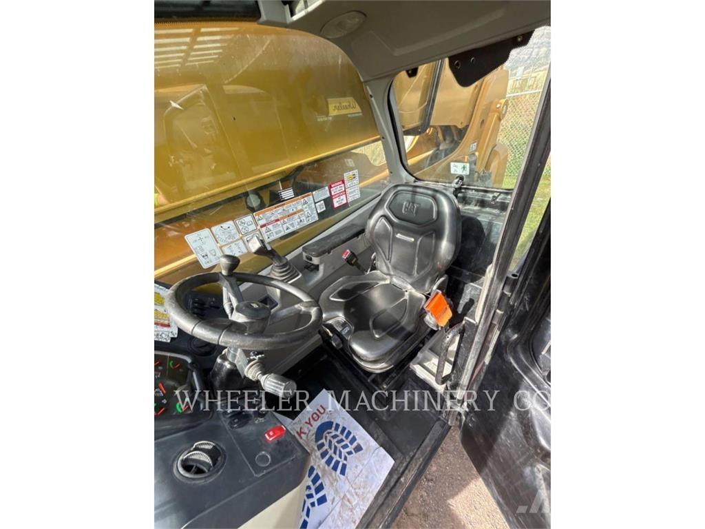 CAT TL1055D CB Teleskoplastere