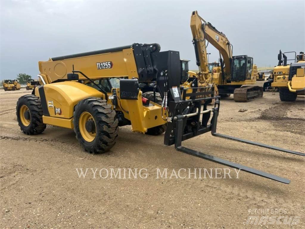 CAT TL1255 Teleskoplastere