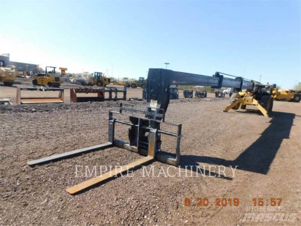 CAT TL1255D Teleskoplastere