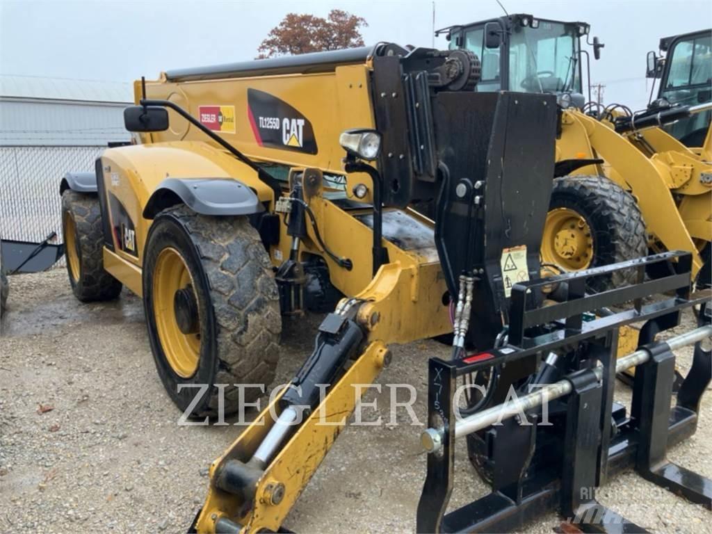 CAT TL1255D Teleskoplastere