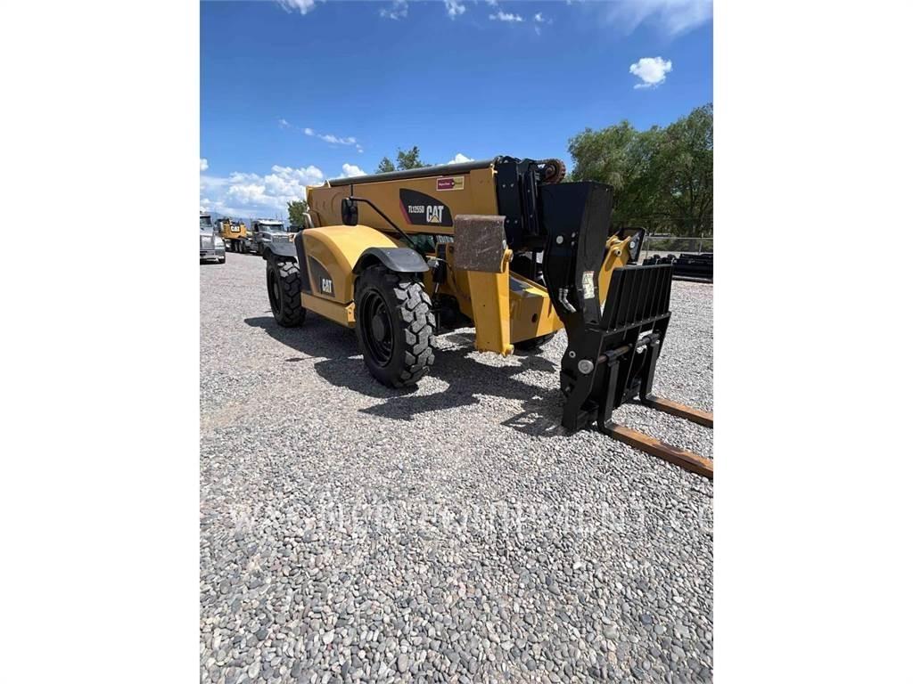 CAT TL1255D Teleskoplastere