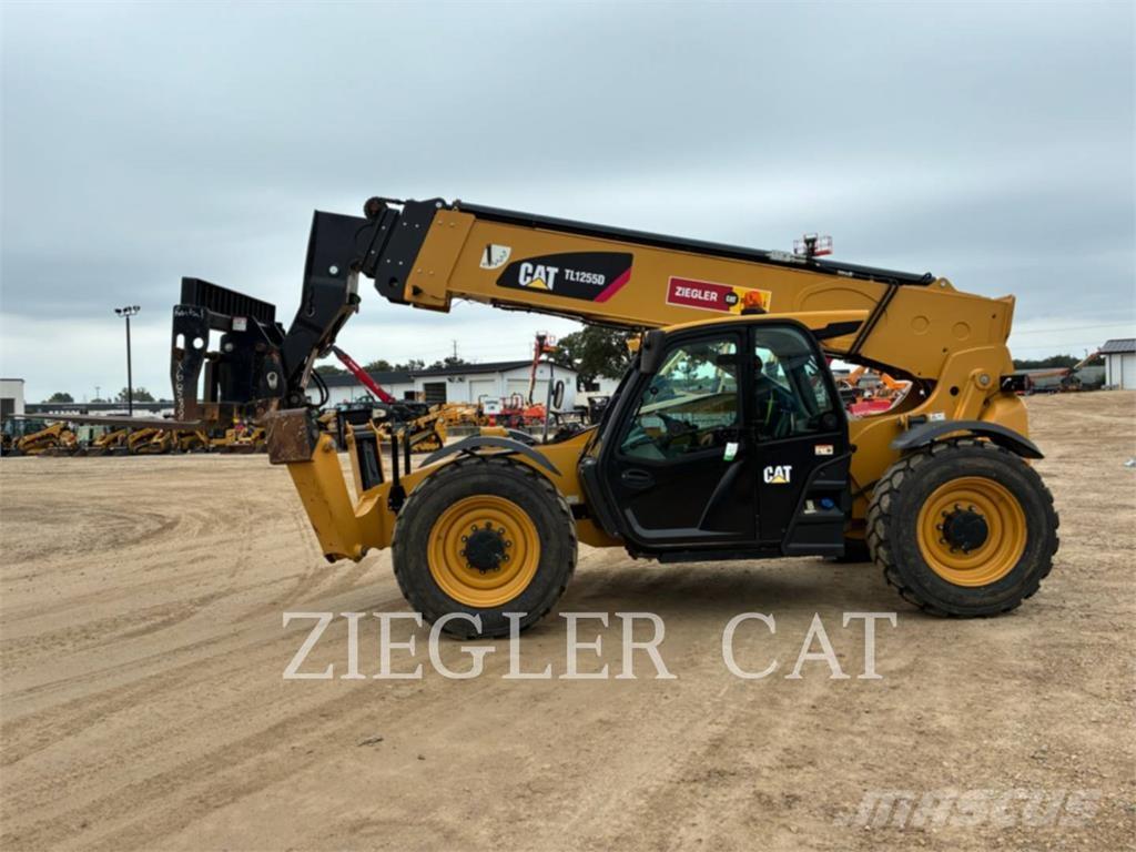 CAT TL1255D Teleskoplastere