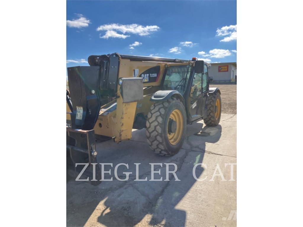 CAT TL1255D Teleskoplastere