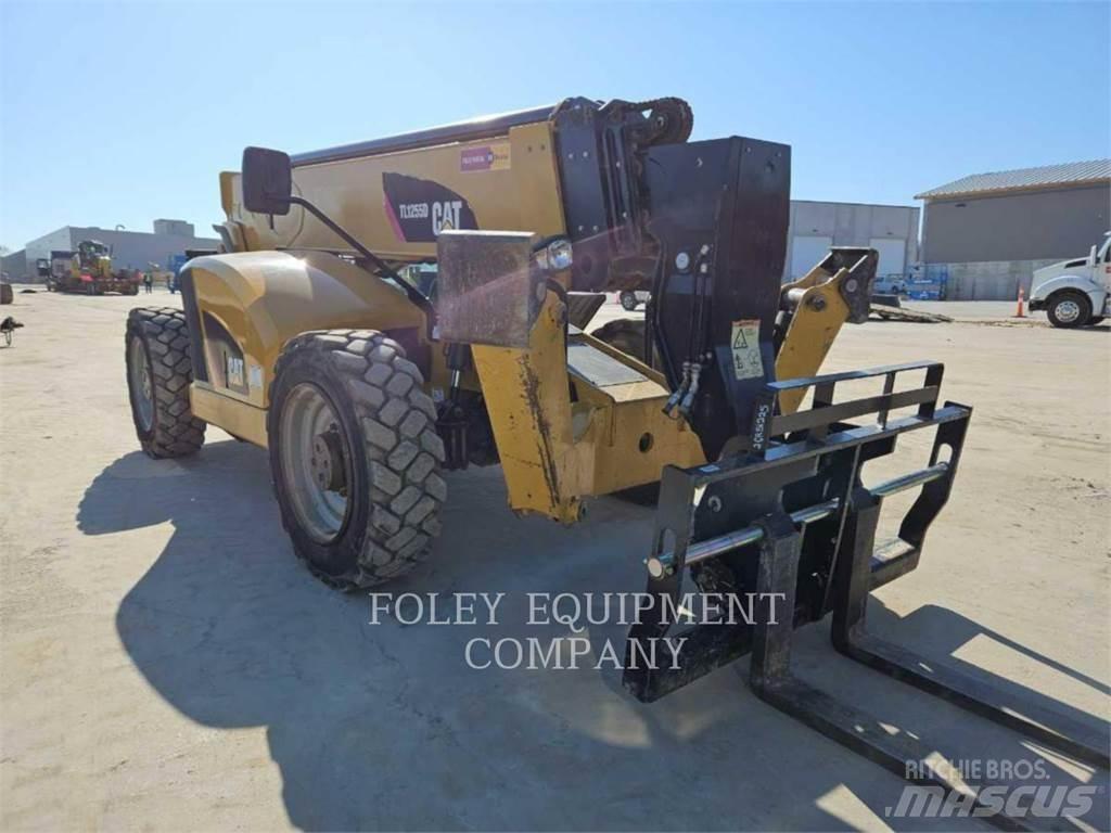CAT TL1255DO Teleskoplastere