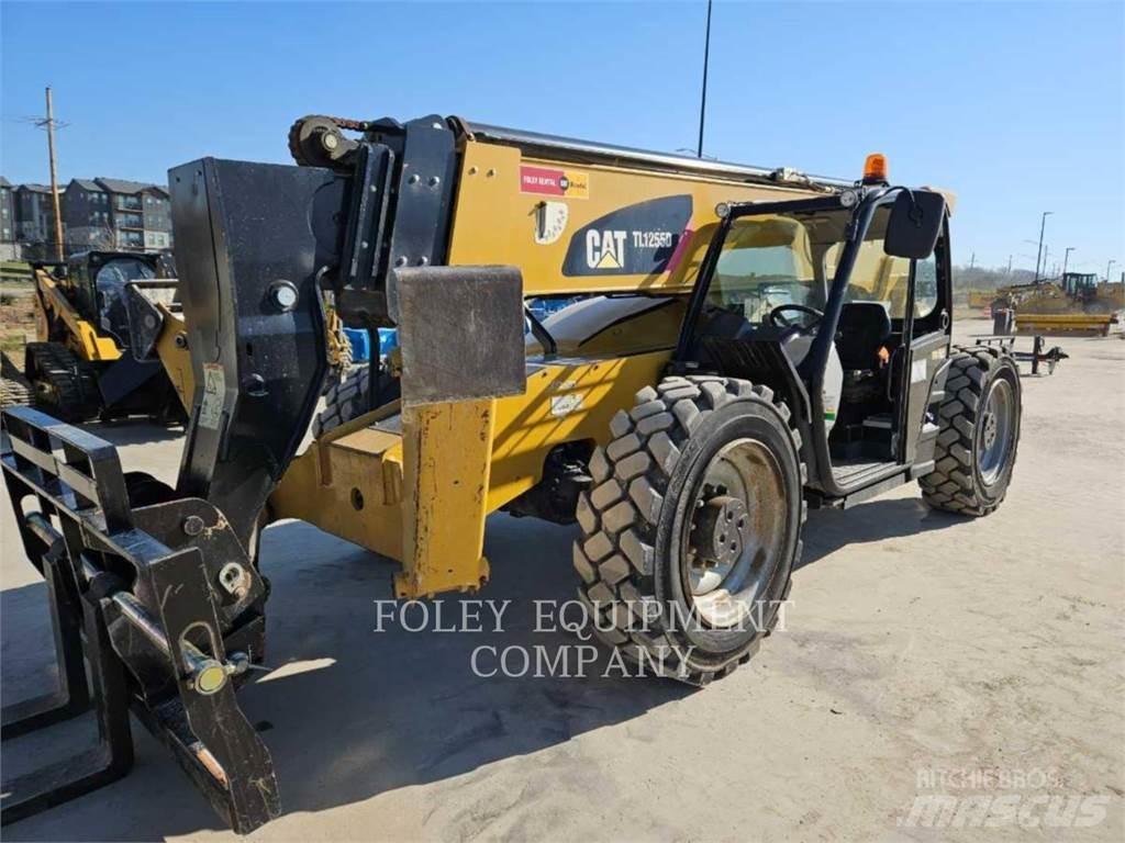 CAT TL1255DO Teleskoplastere