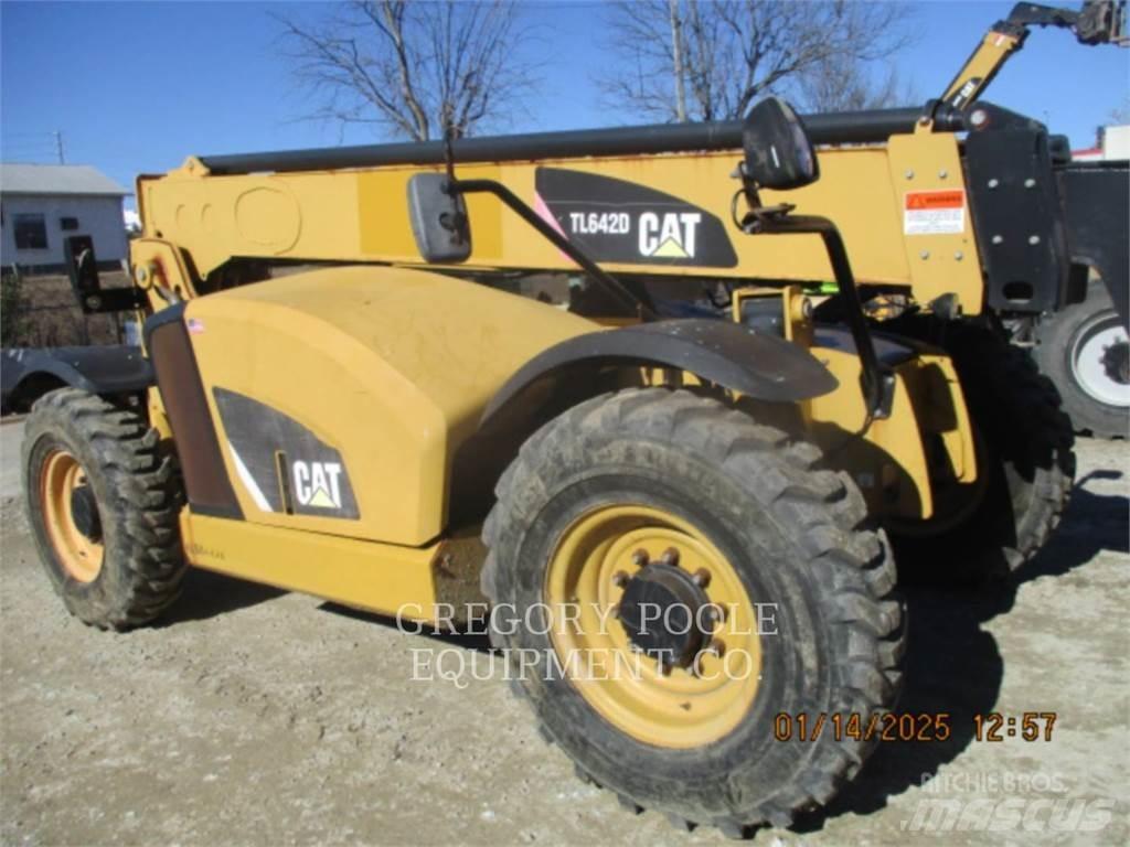 CAT TL642D Teleskoplastere