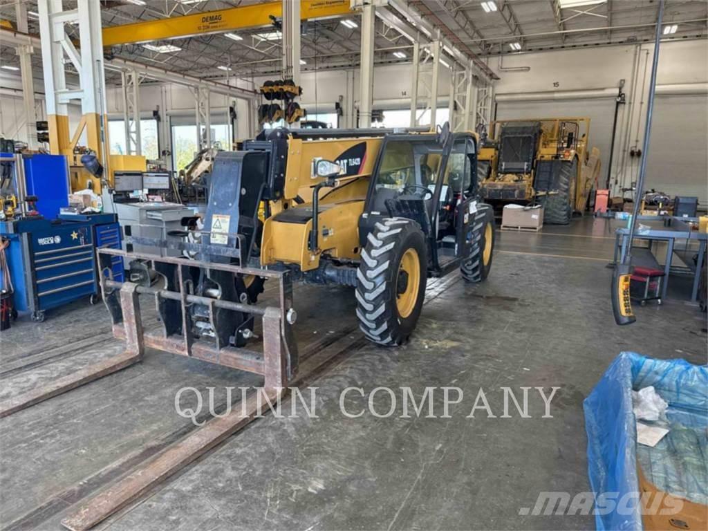 CAT TL642D Teleskoplastere
