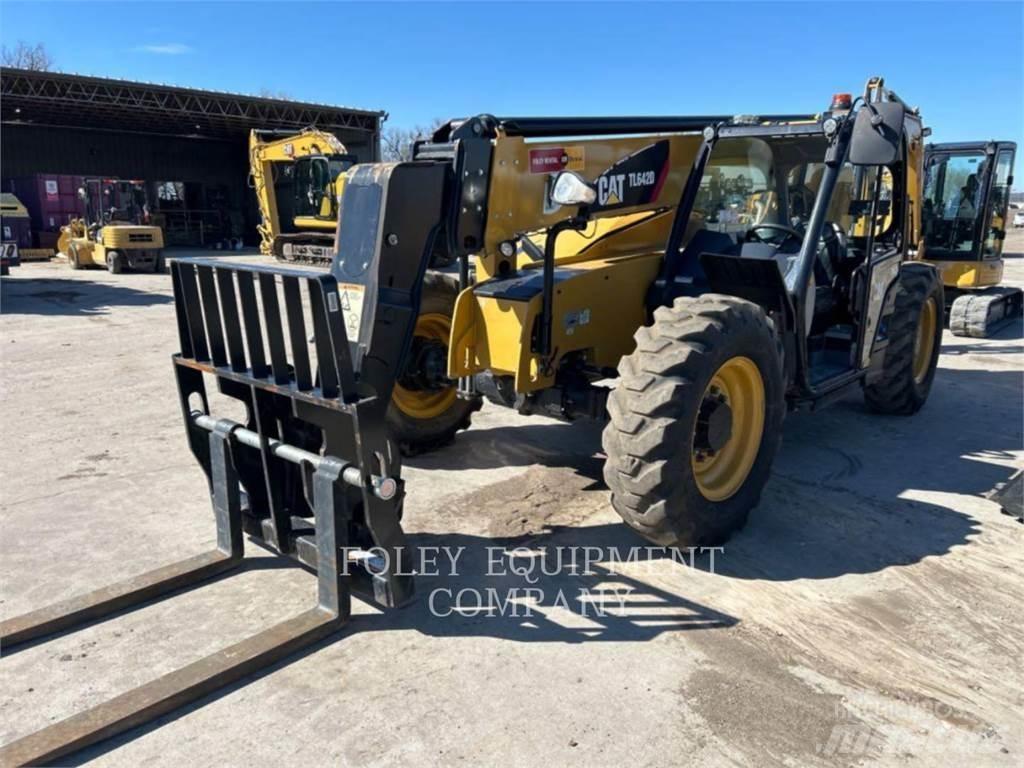 CAT TL642DO Teleskoplastere