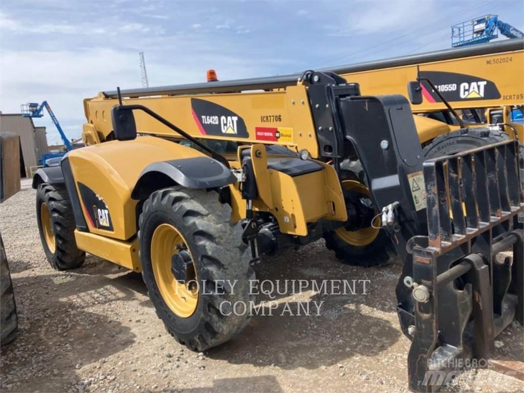 CAT TL642DO Teleskoplastere