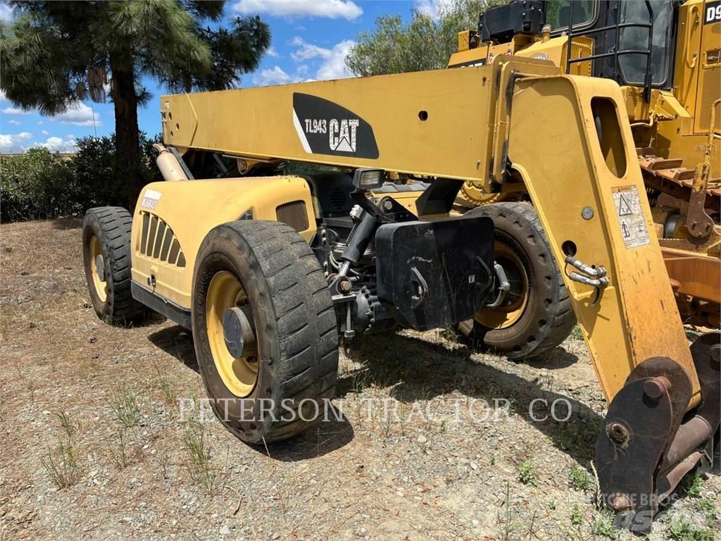 CAT TL943 Teleskoplastere