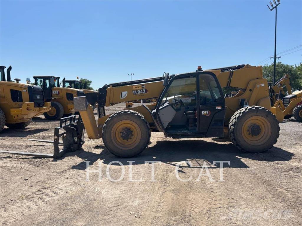 CAT TL943 Teleskoplastere