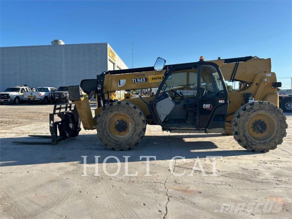 CAT TL943 Teleskoplastere