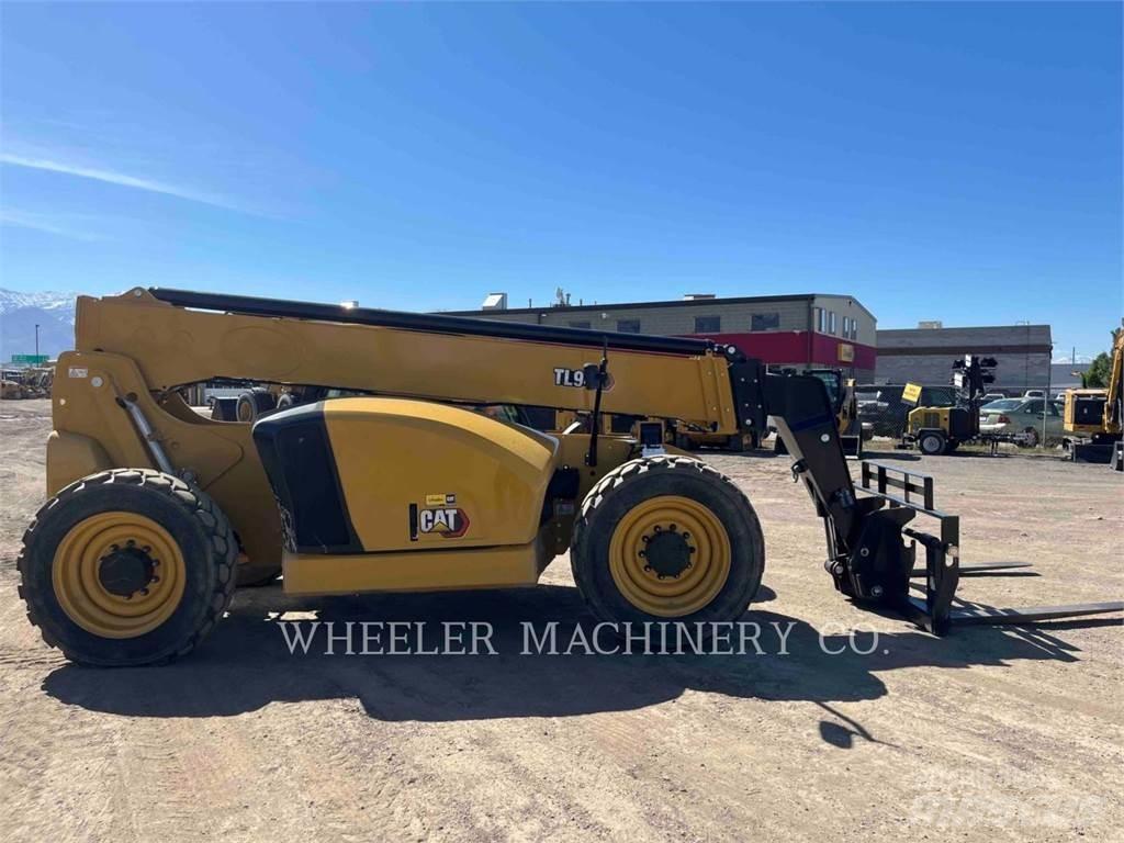 CAT TL943 CB Teleskoplastere