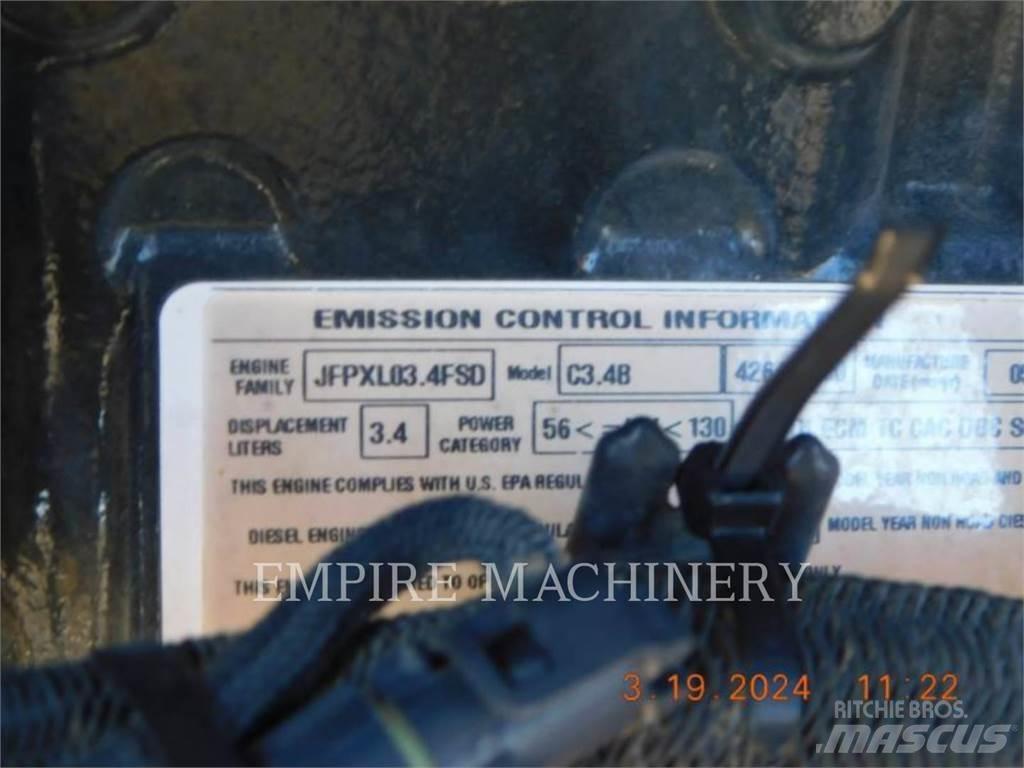 CAT TL943D Teleskoplastere