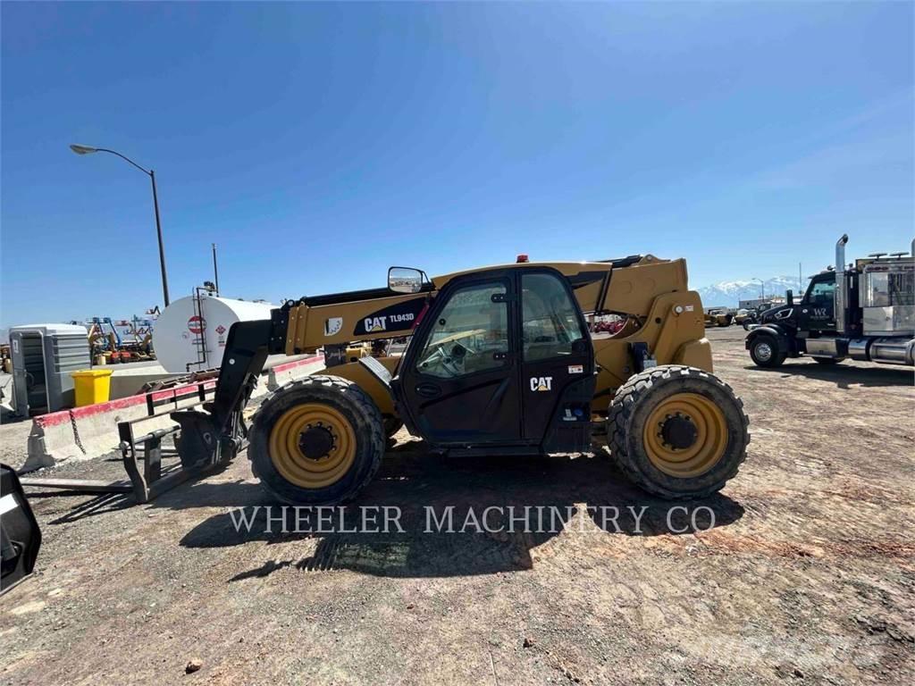 CAT TL943D CB Teleskoplastere