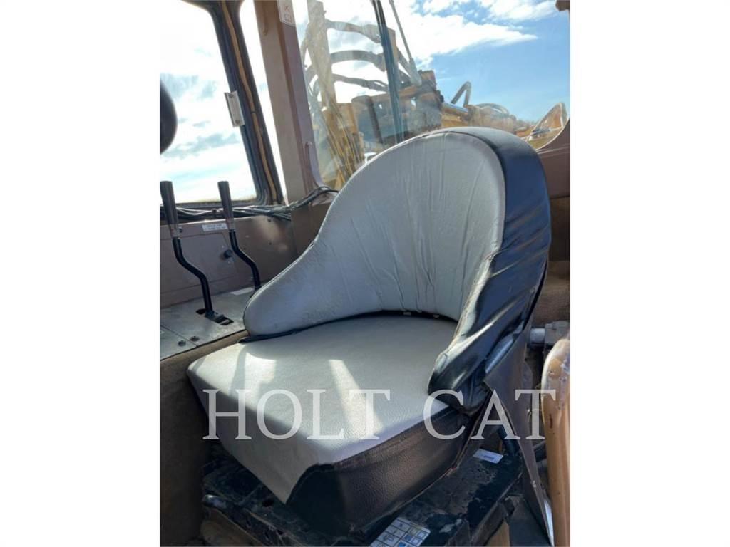CAT W00 613C Veiskrape