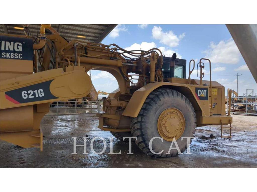 CAT W00 621G Veiskrape