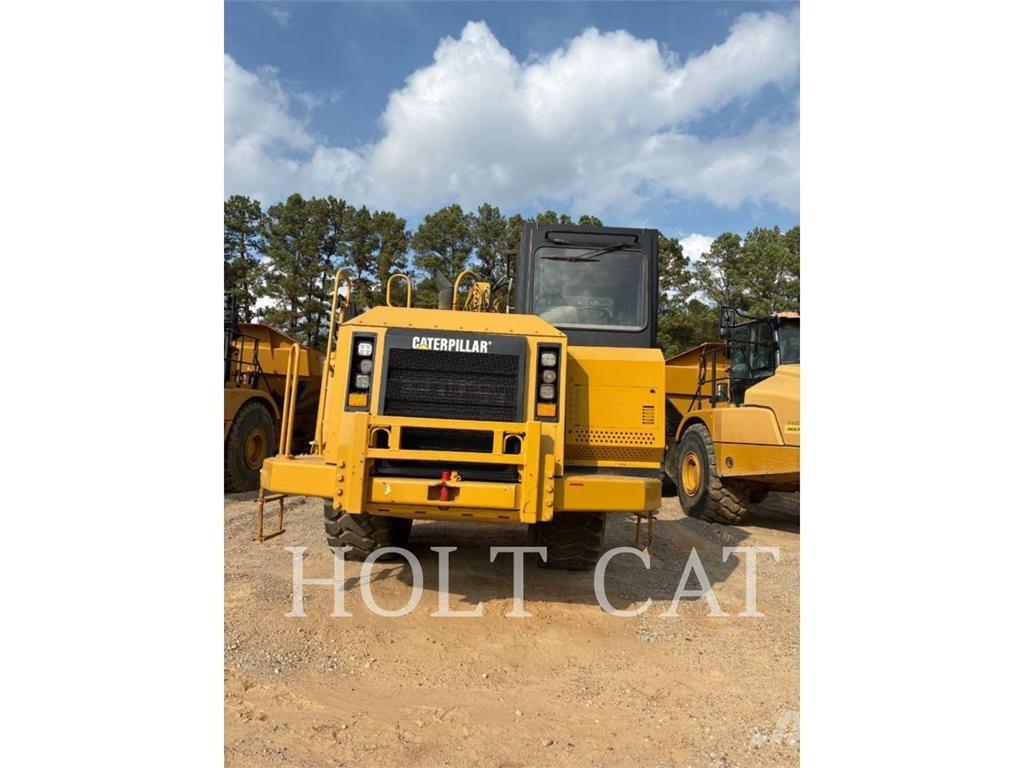 CAT W00 621G Veiskrape