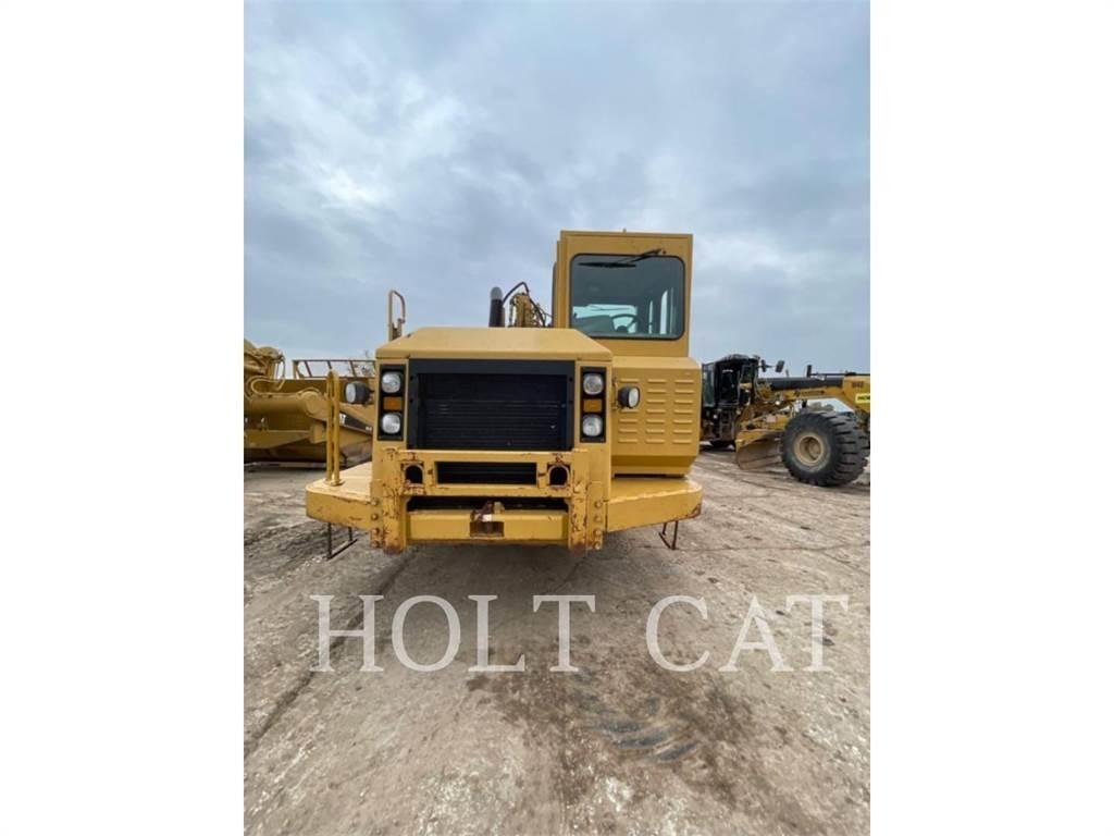 CAT W00 621G Veiskrape
