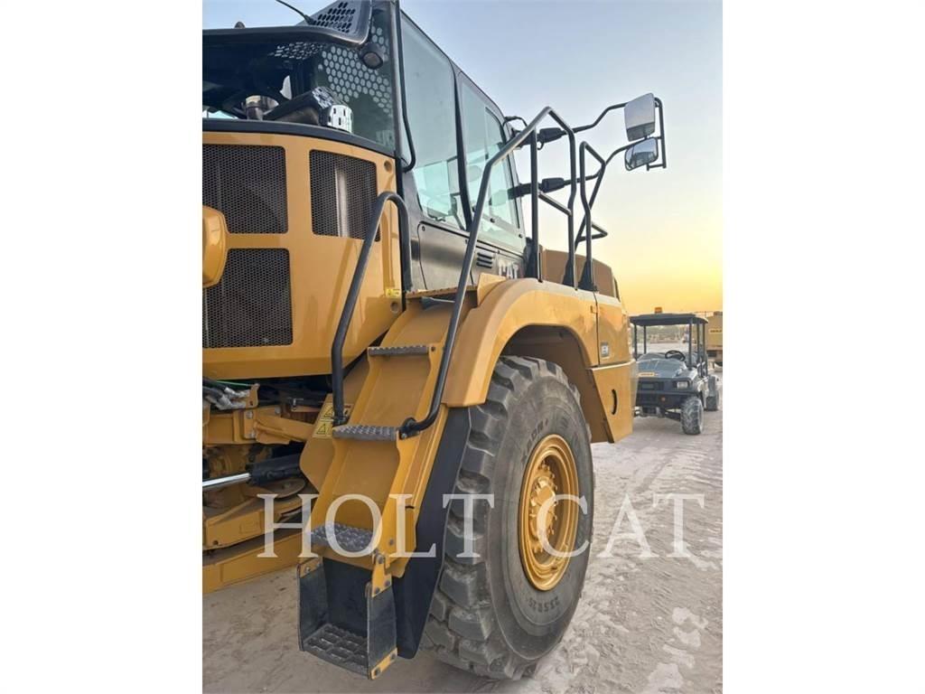 CAT W00 725 Tankbiler