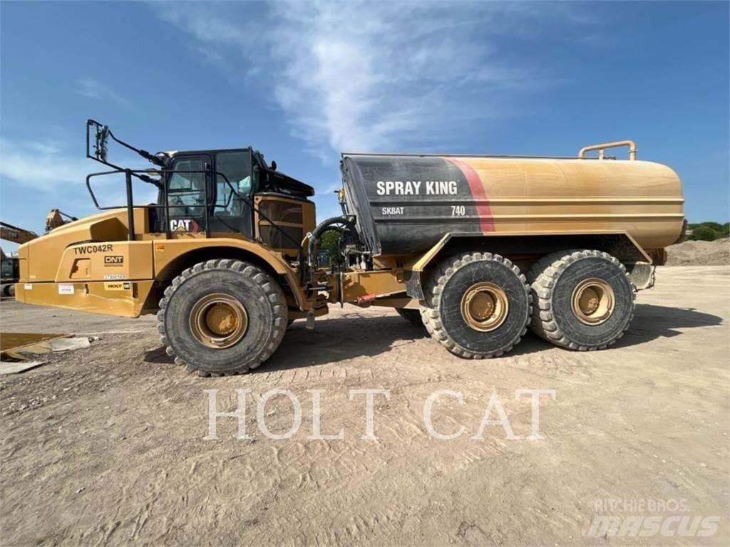 CAT W00 740GC Tankbiler