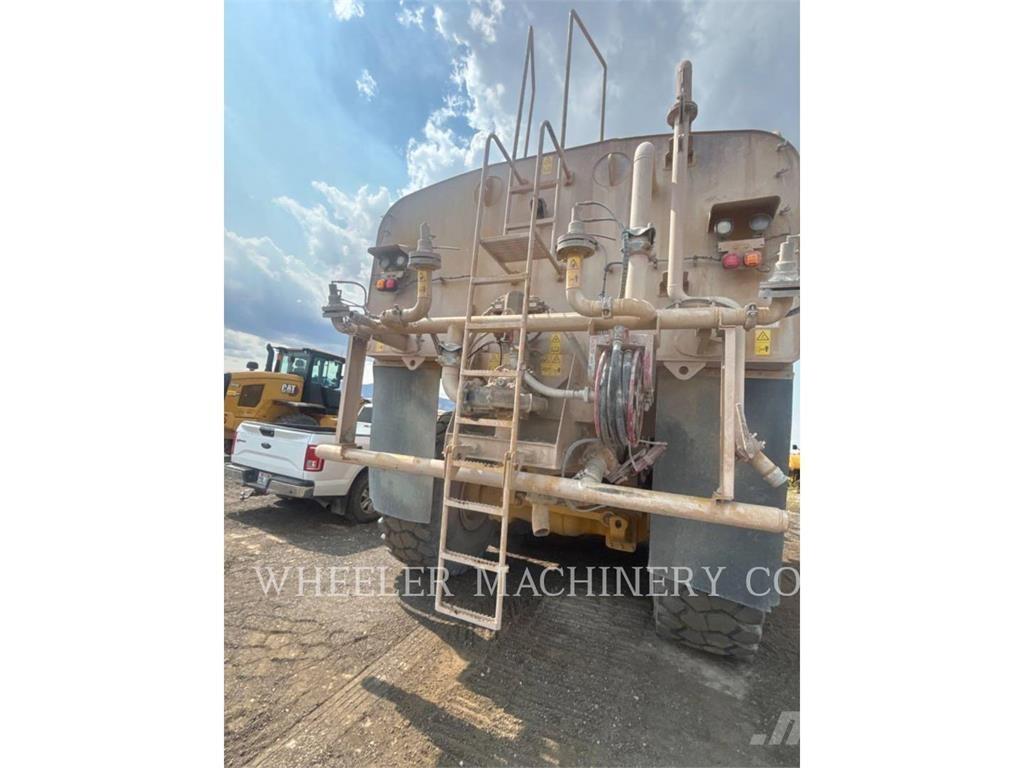 CAT WT 740 GC Tankbiler