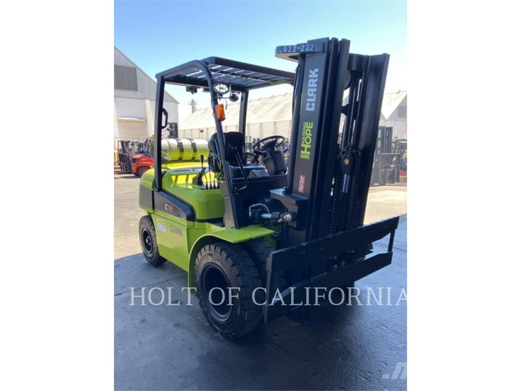 Clark C40L Gaffeltrucker - Annet