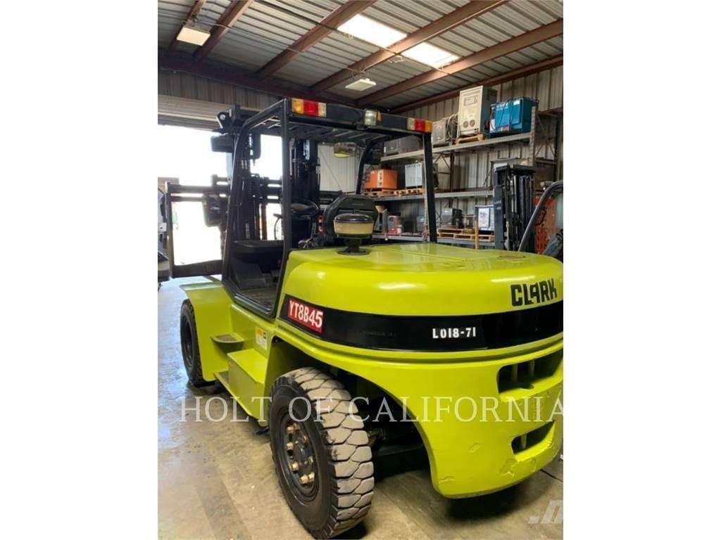 Clark C70D Diesel Trucker