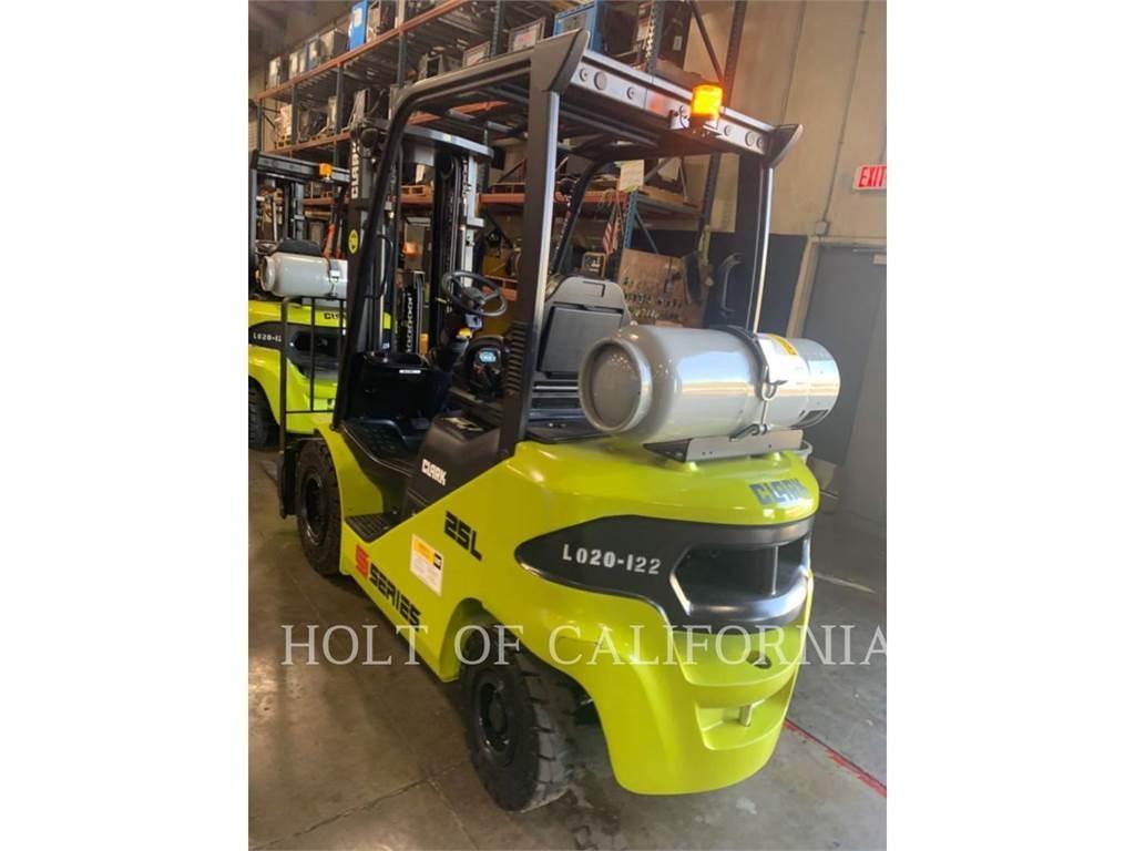 Clark S25L Gaffeltrucker - Annet