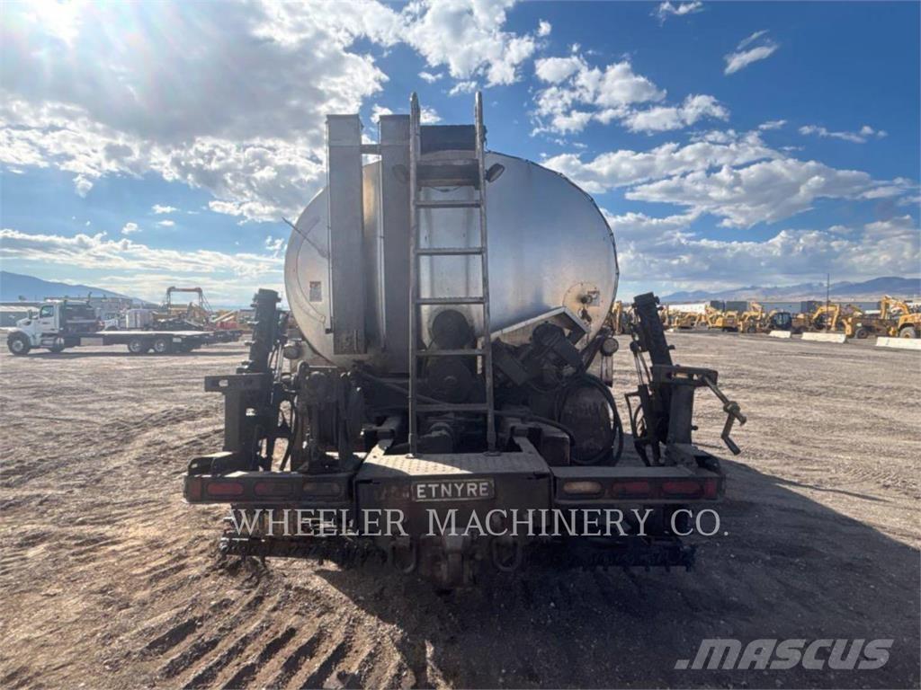  E.D. ETNYRE DIST 3500 Asfalt/tjære sprøyter