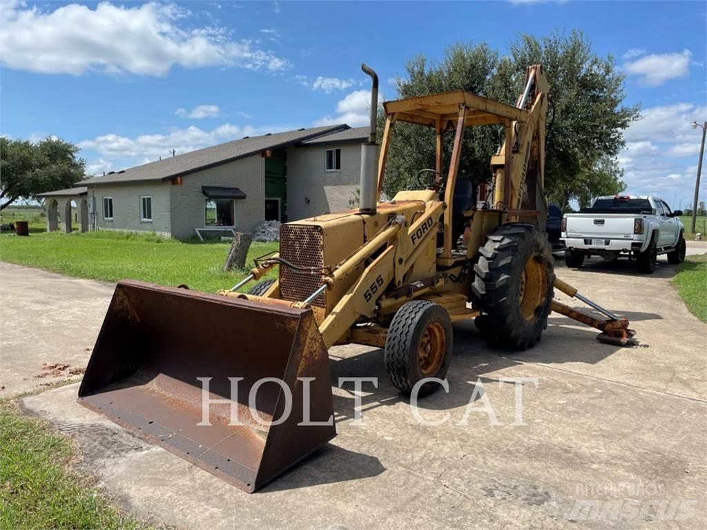 Ford 555 Traktorgravere
