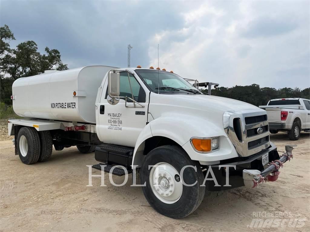 Ford F750 Tankbiler