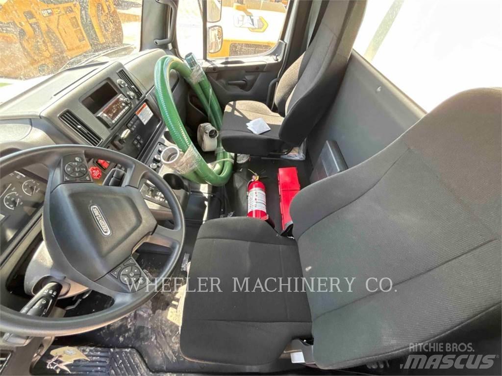 Freightliner WT4000 A Tankbiler