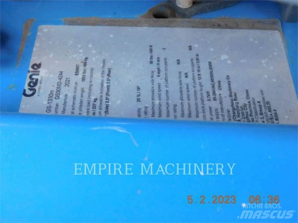 Genie GS1330 Leddede bomlifter