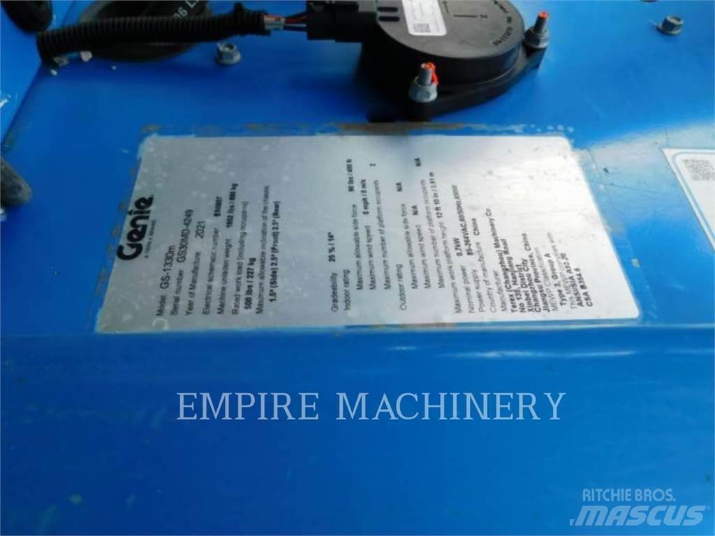 Genie GS1330 Leddede bomlifter