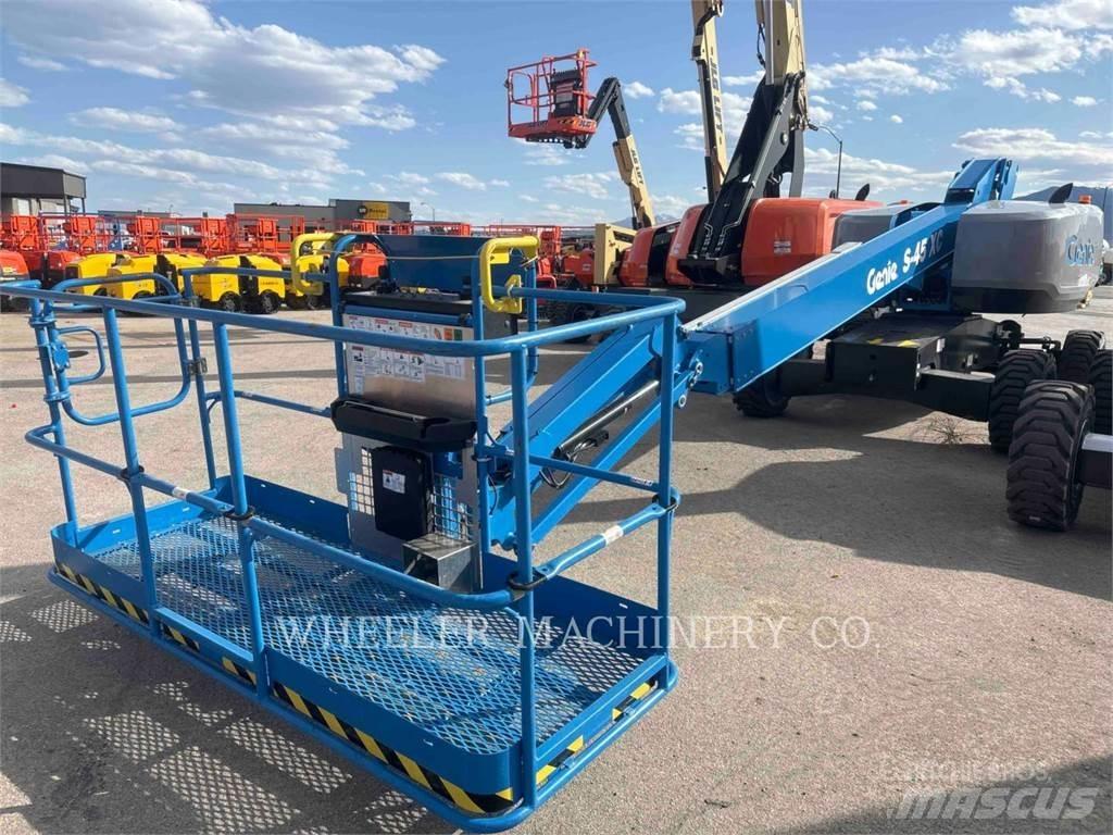 Genie S45XC Leddede bomlifter