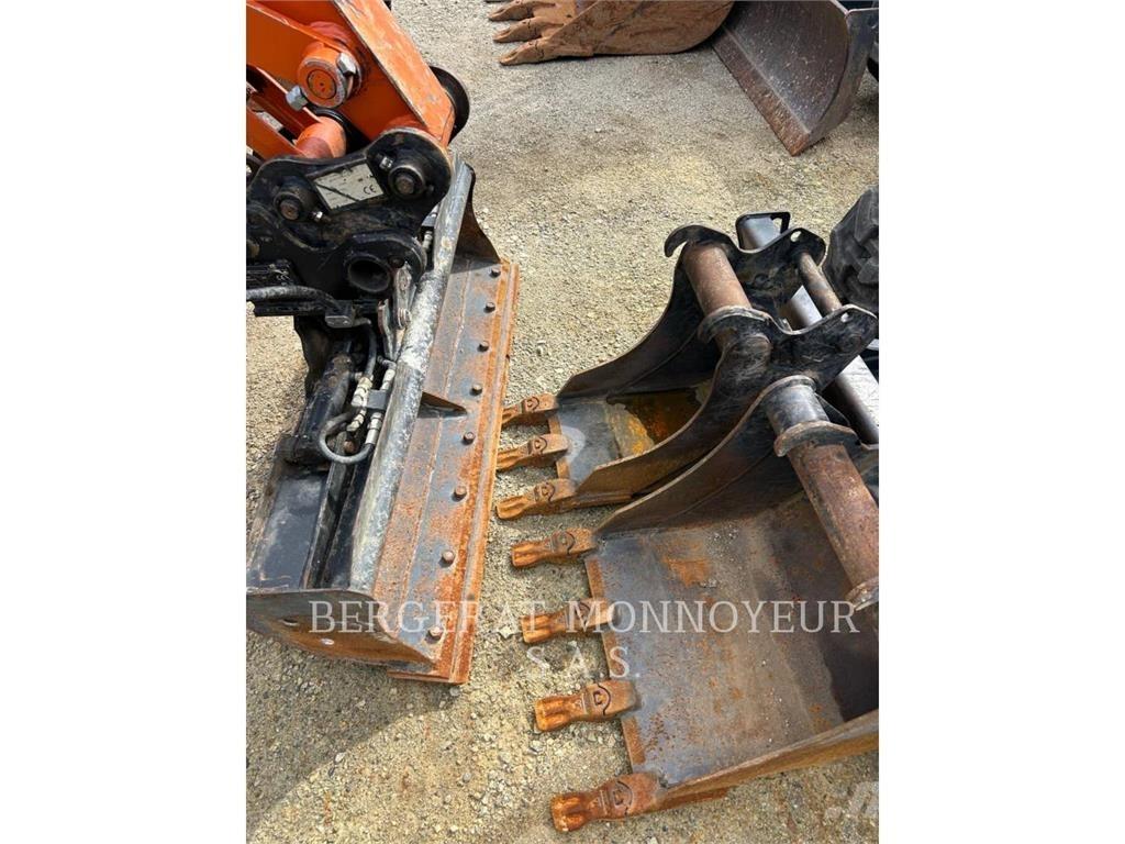 Hitachi ZX26U-6 Beltegraver