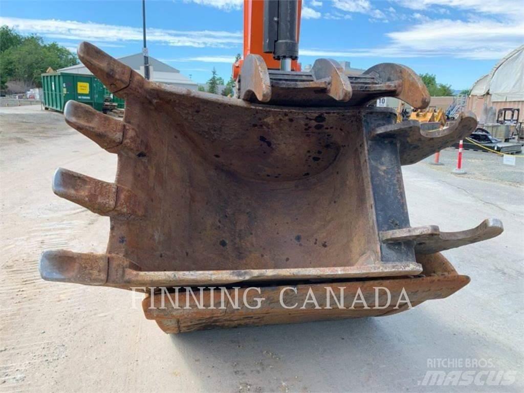 Hitachi ZX350LC-6N Beltegraver