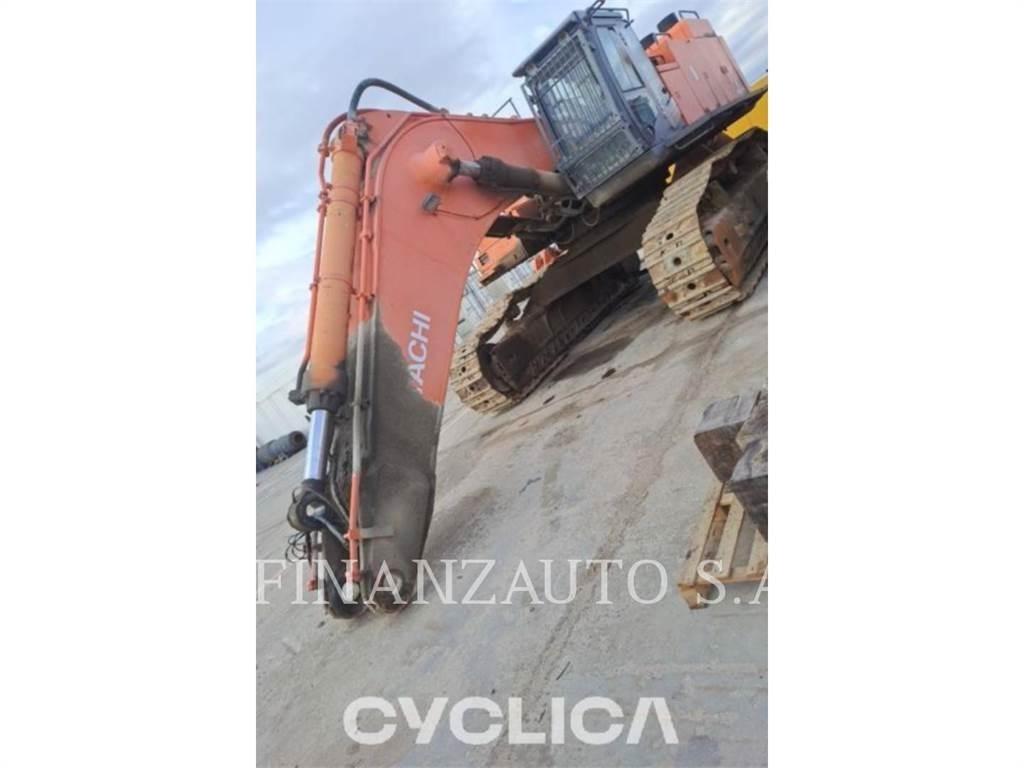 Hitachi ZX870 Beltegraver