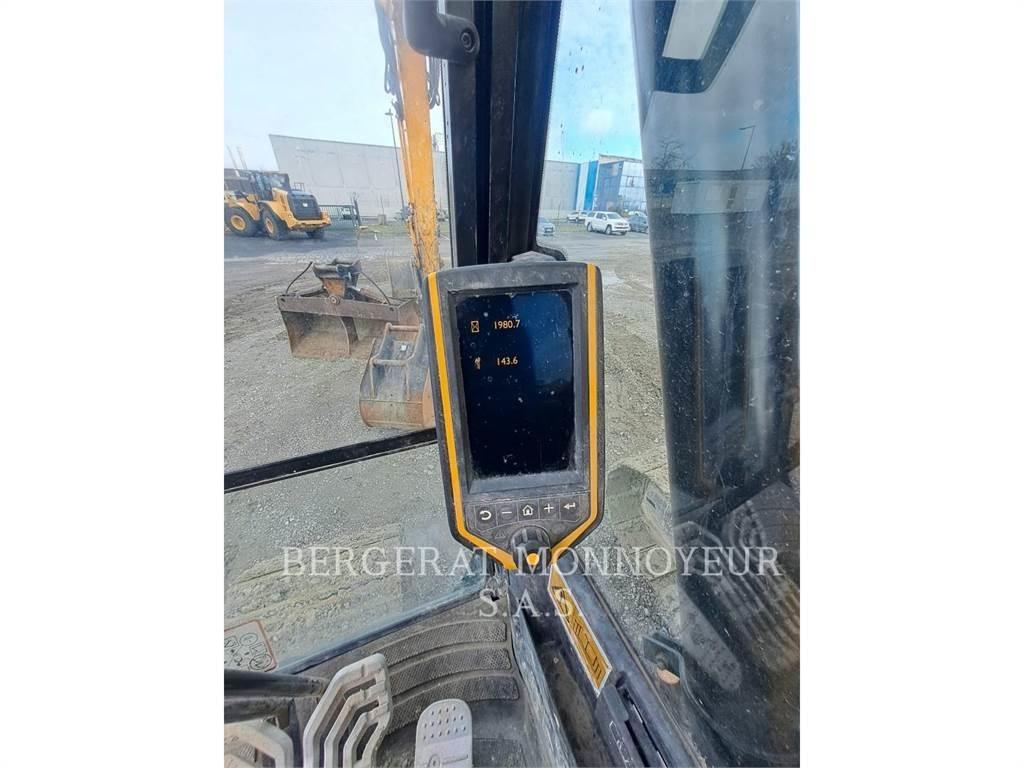 JCB JS180LC Beltegraver